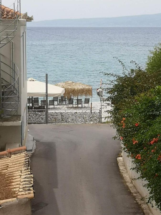 Panos & Antzy Apartments Kalamata Exterior foto
